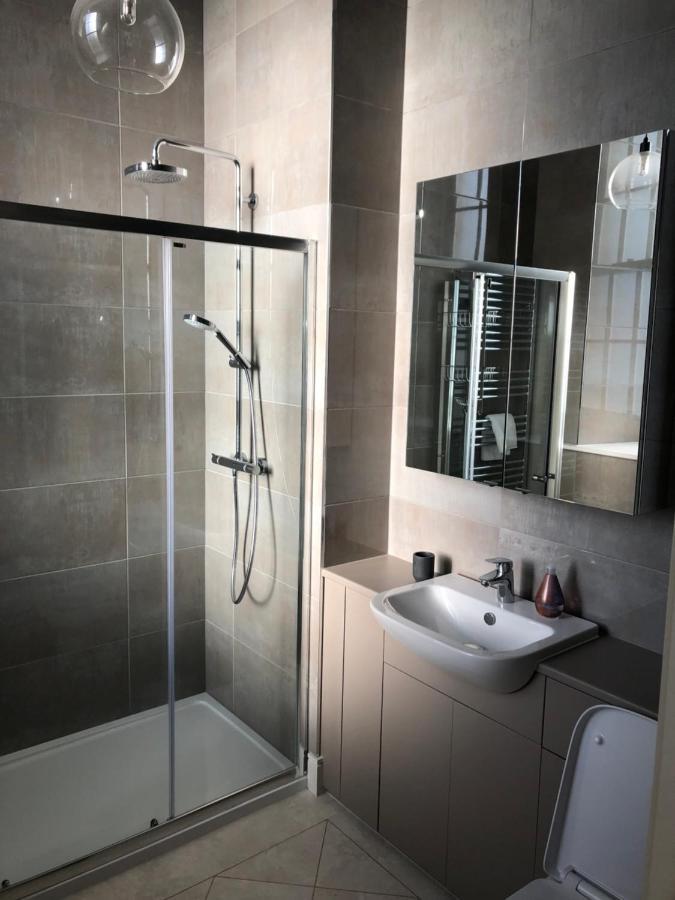 Inverness Great Glen Town House, 5 Minute Drive From Town Centre Buitenkant foto