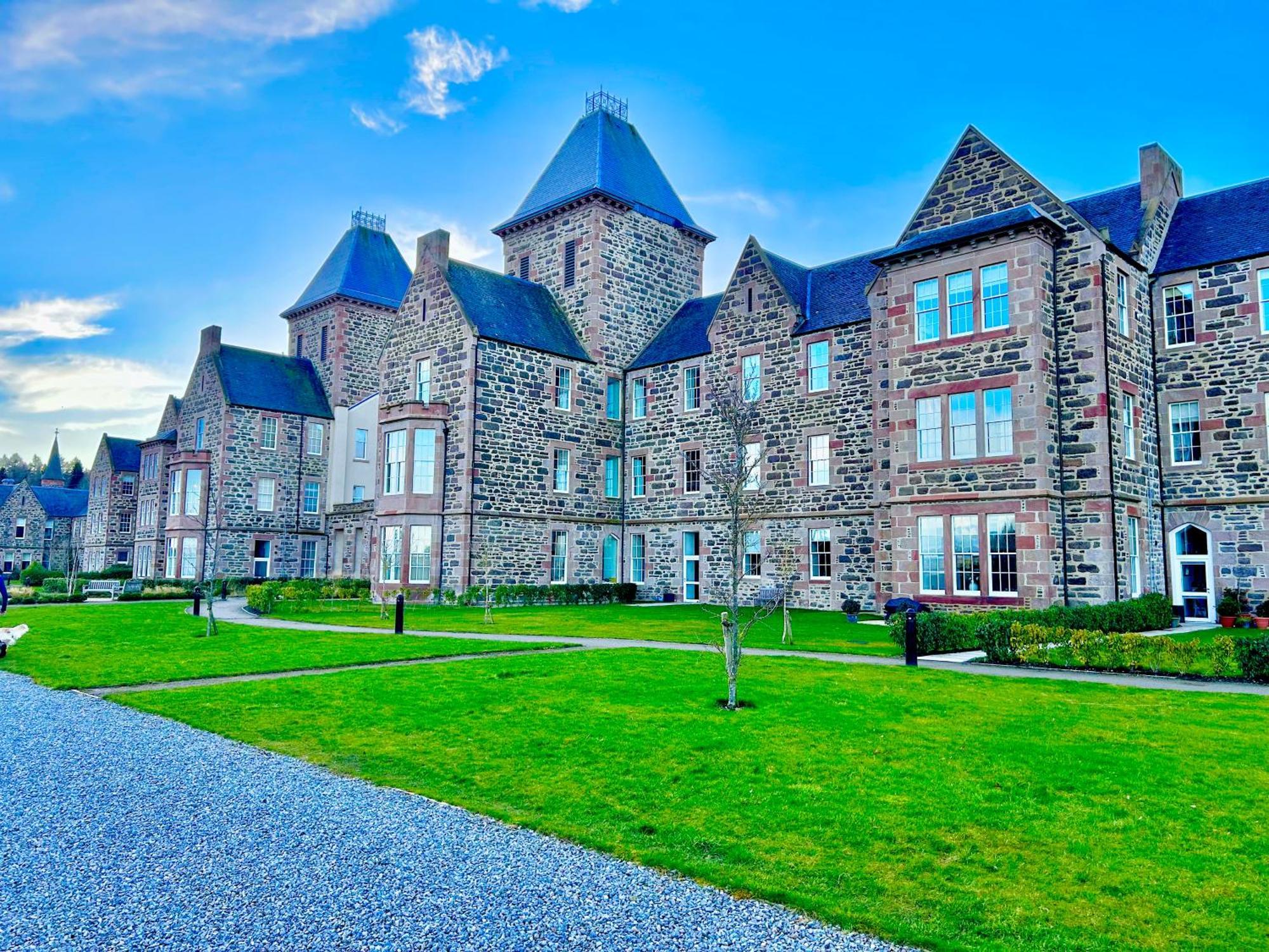 Inverness Great Glen Town House, 5 Minute Drive From Town Centre Buitenkant foto